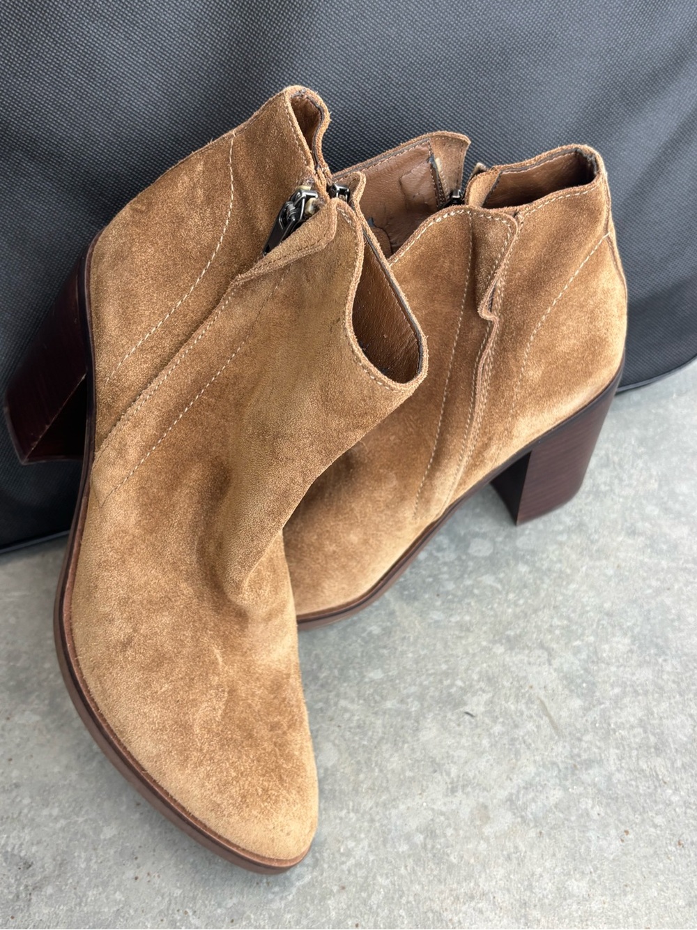 Women’s Suede Ankle Booties in Light Brown